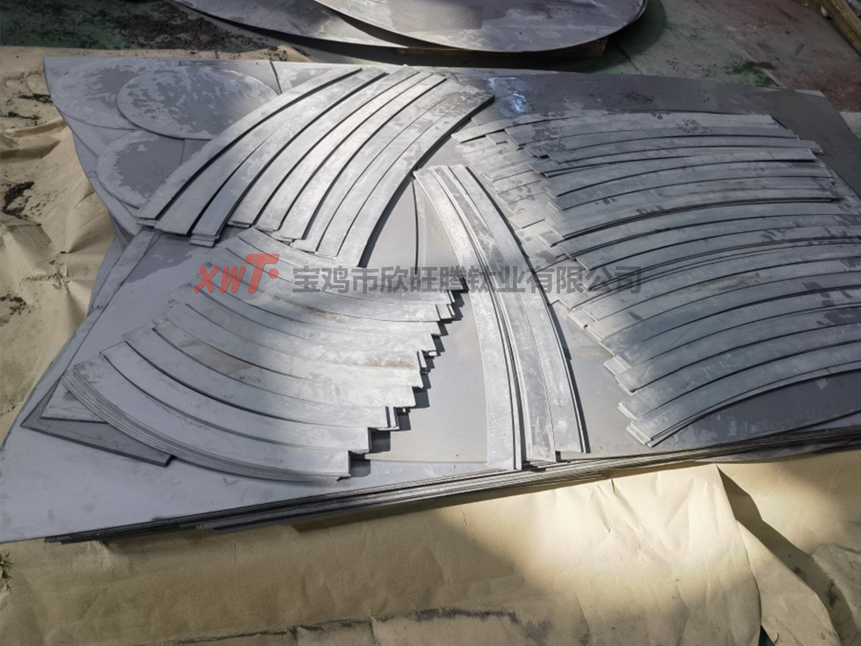 鈦板制造工藝及行業(yè)應(yīng)用